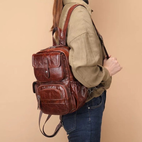 Genuine LEATHER PURSE BACKPACK
Vintage Women's Purse cognac red brown - Picture 1 of 16